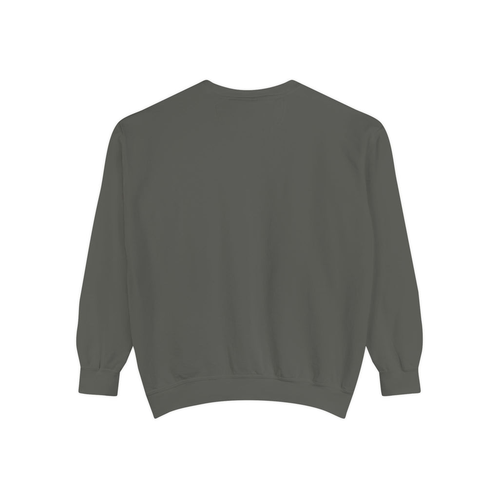Labrador Mom Sweatshirt — Comfort Colors