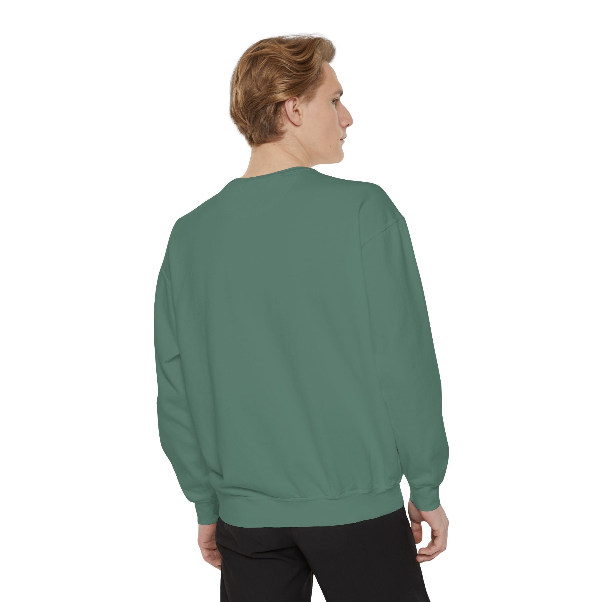 Labrador Mom Sweatshirt — Comfort Colors