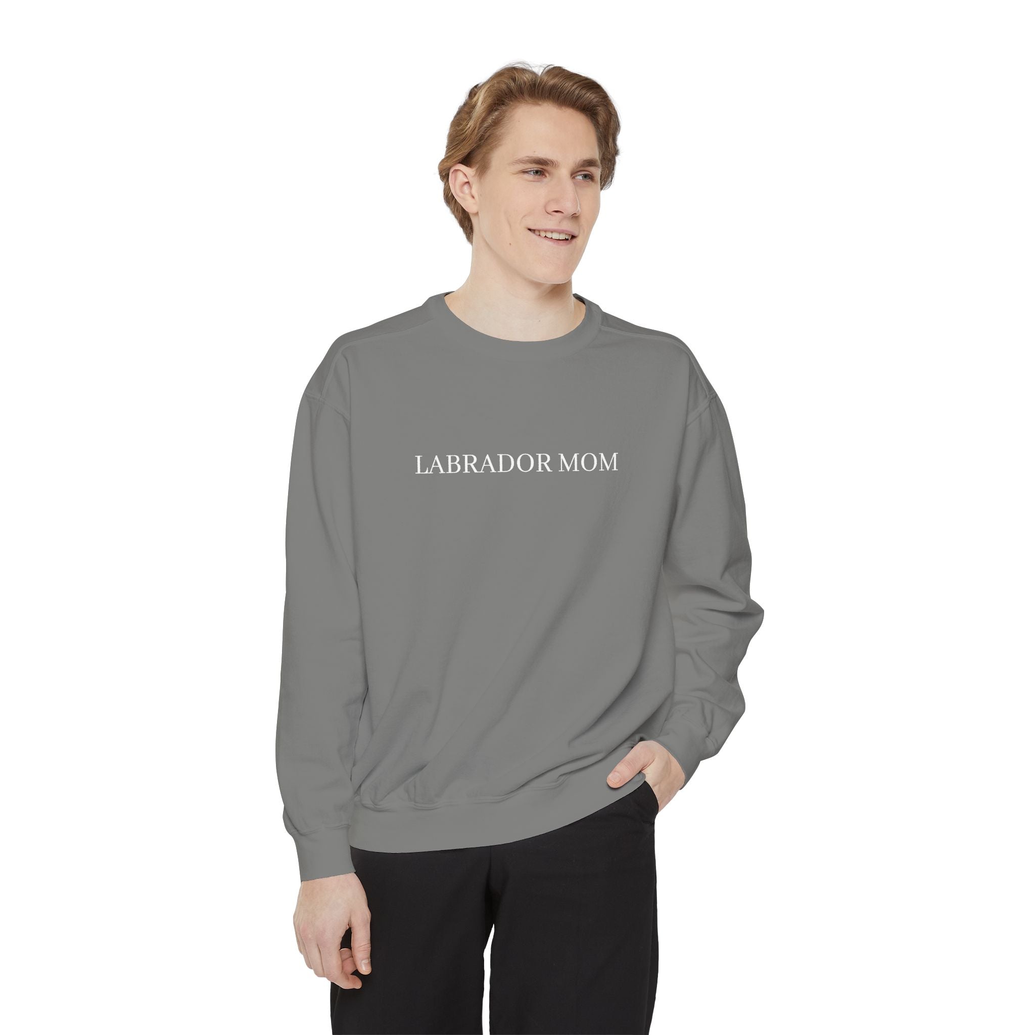 Labrador Mom Sweatshirt — Comfort Colors