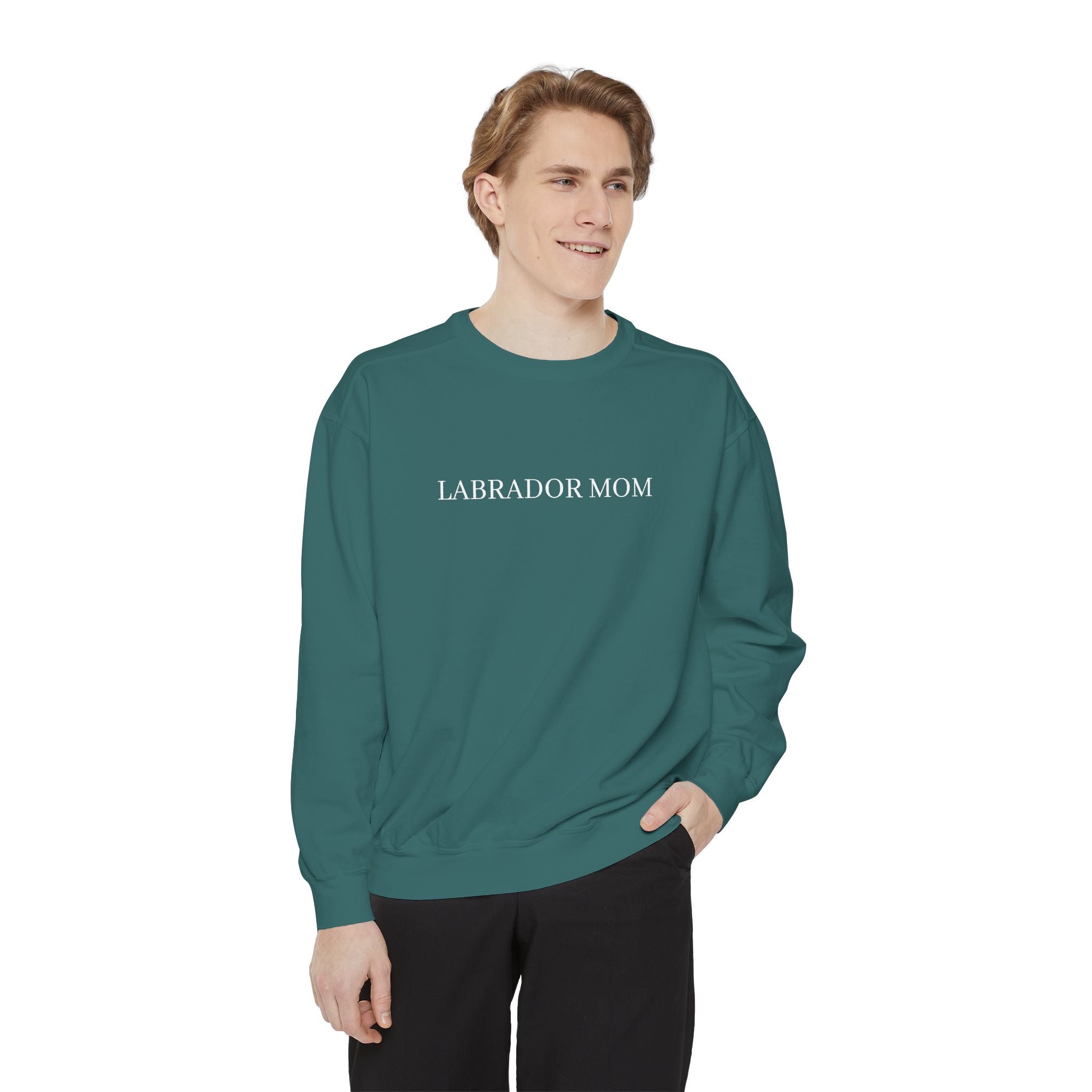 Labrador Mom Sweatshirt — Comfort Colors