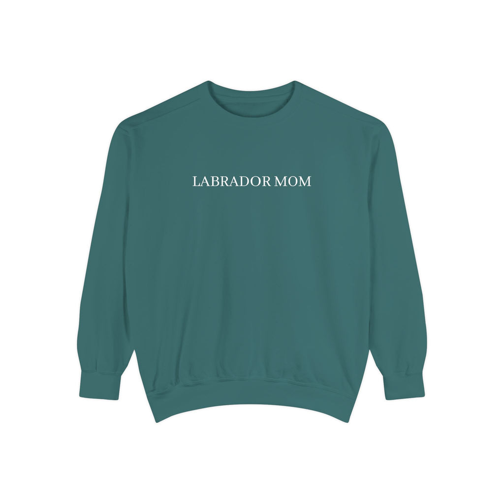Labrador Mom Sweatshirt — Comfort Colors