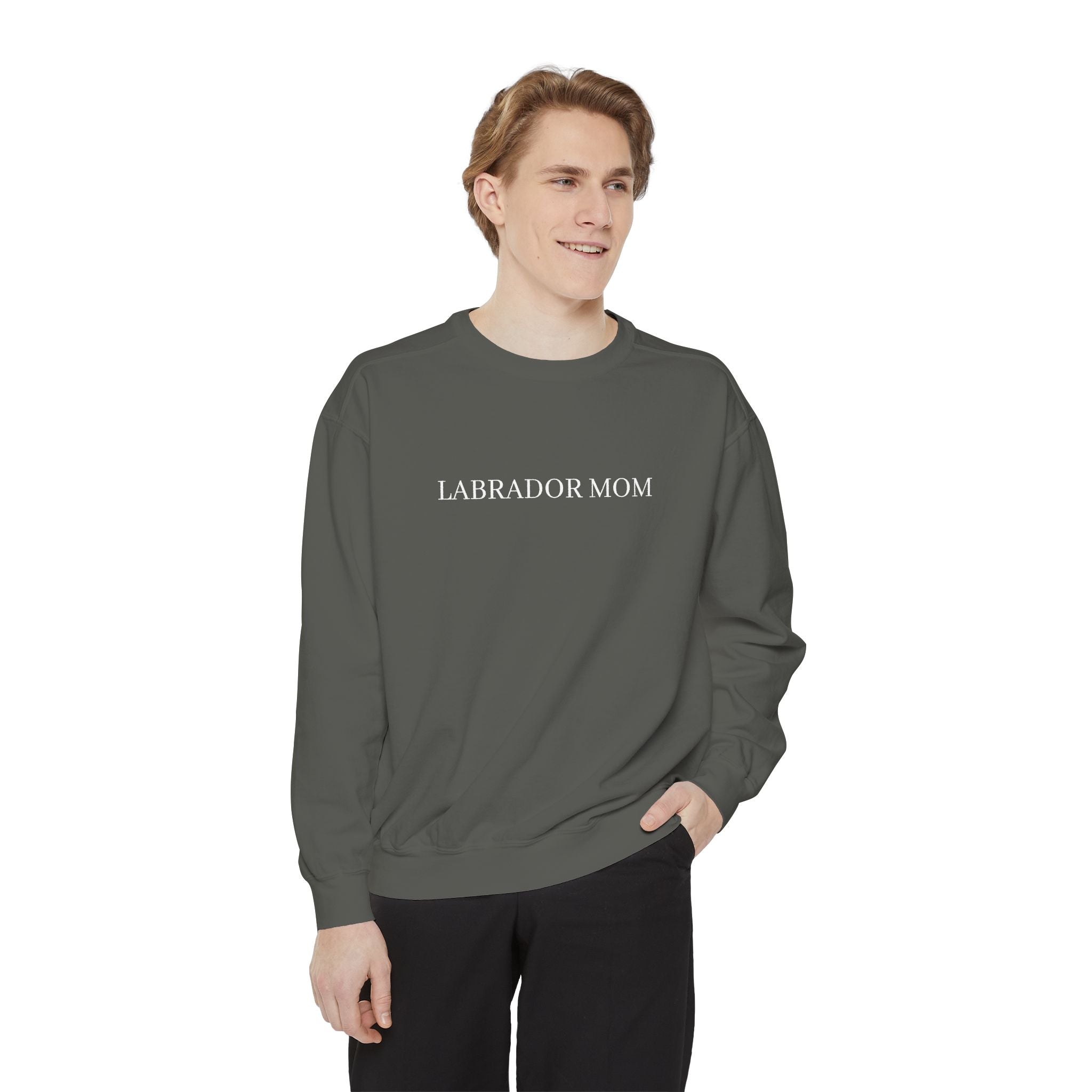 Labrador Mom Sweatshirt — Comfort Colors