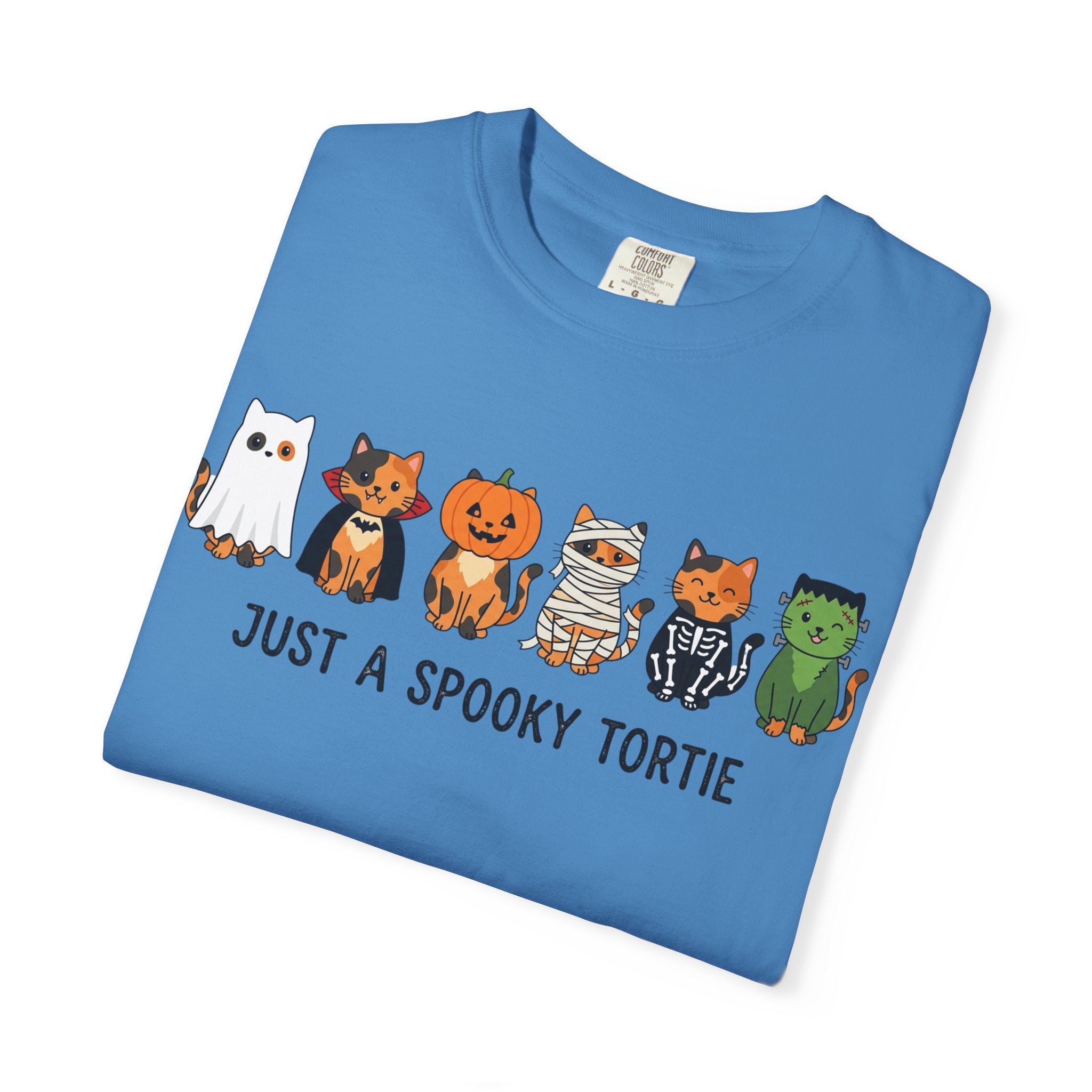 Just a Spooky Tortie | Halloween Cat T-Shirt