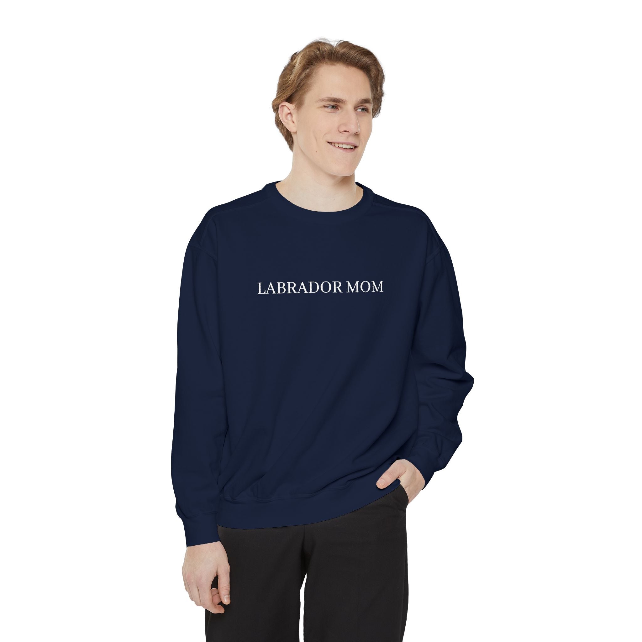 Labrador Mom Sweatshirt — Comfort Colors