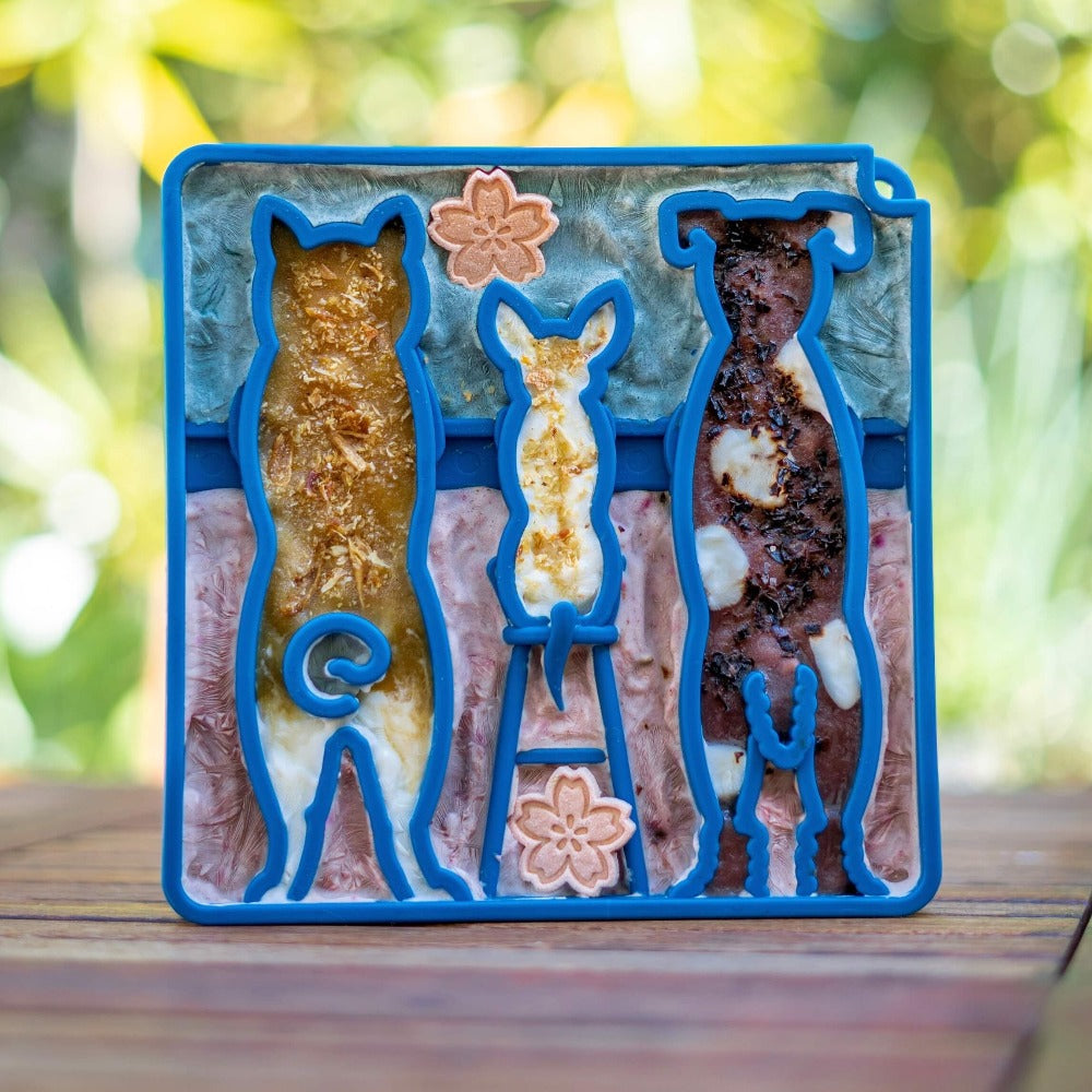 SodaPup Waiting Dogs Shallow Slow Feeder Bowl